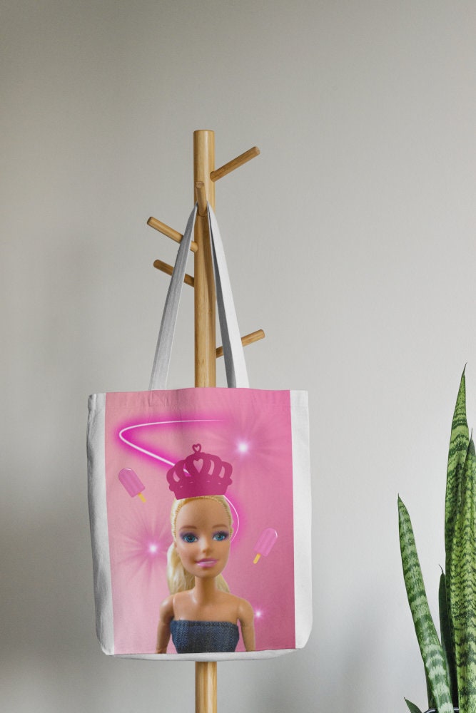 Queen Barbie Poster INSTANT DOWNLOAD, Altered Barbie Pop Art, Preppy Poster, Y2K Aesthetic Print, Barbie Fun Art, Popsicle art Barbiecore