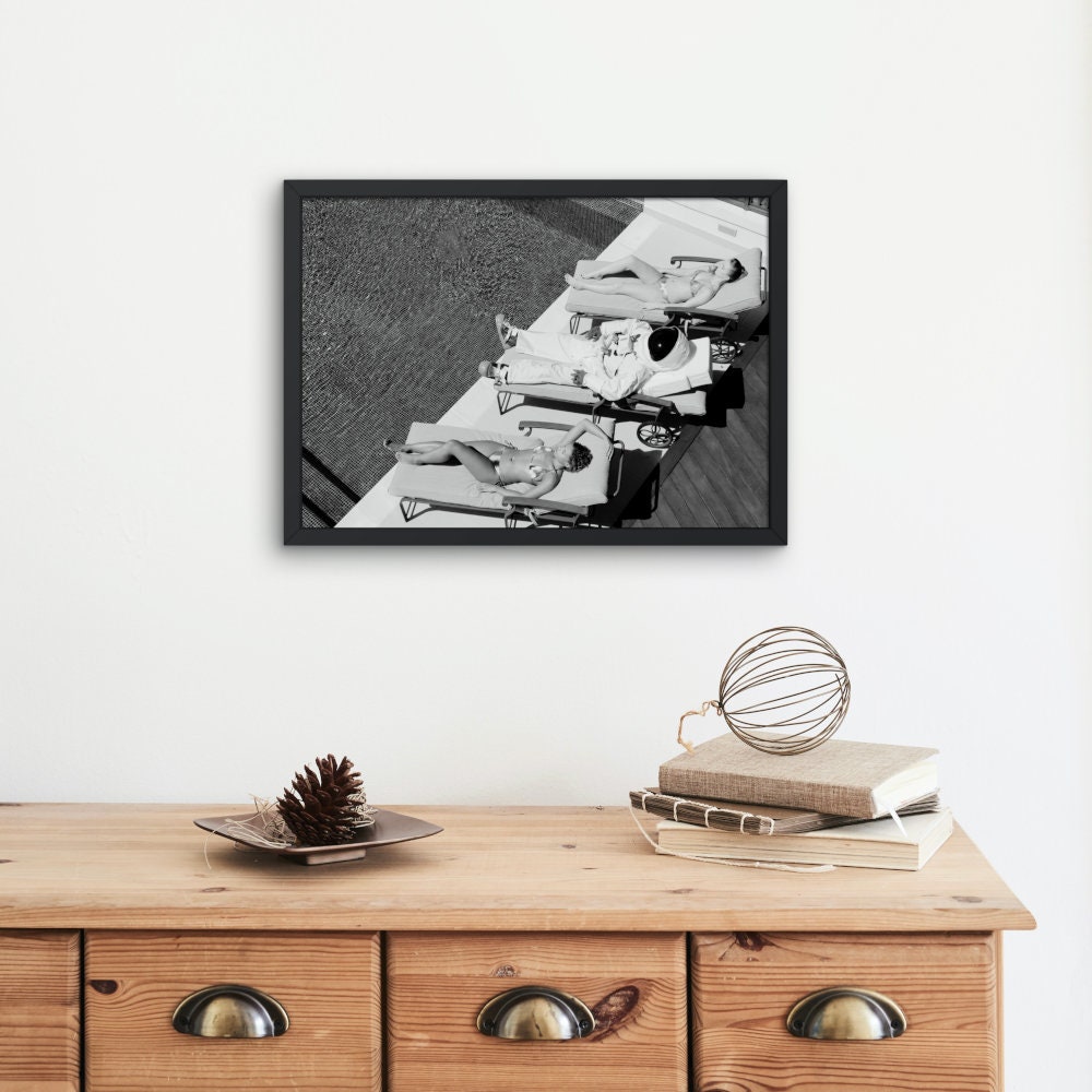 Astronaut at the Pool With Girls Black and White Poster INSTANT DOWNLOAD, indie room décor, artsy poster, astronaut print, pool photography