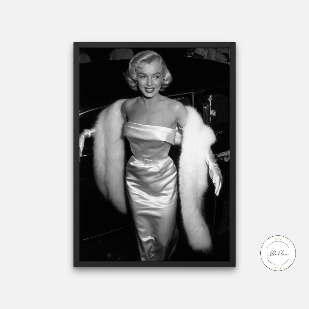 Black and White Marilyn Monroe Poster DIGITAL PRINT, Marilyn Monroe Photo, pop culture poster, Old Hollywood, Glamour Art, Fashion Poster