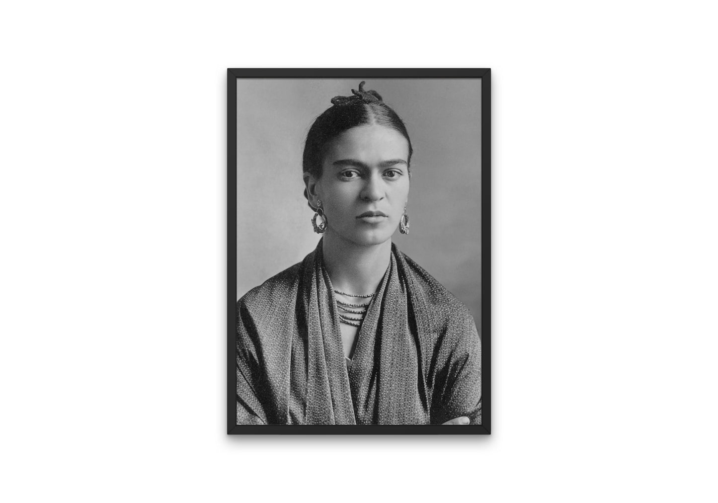Black and White Frida Kahlo Portrait Print INSTANT DOWNLOAD, Vintage Black and White photo, Aesthetic Room Decor, girl power