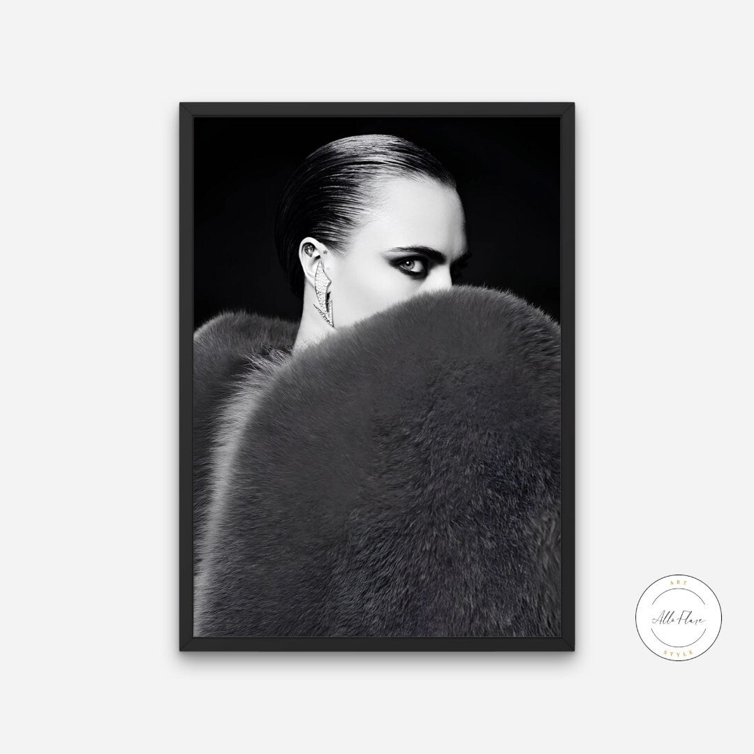Black and White Black Swan Print INSTANT DOWNLOAD, indie room décor, Fashion Photography, Fashion Wall Décor, High-Profile Supermodel, Cara