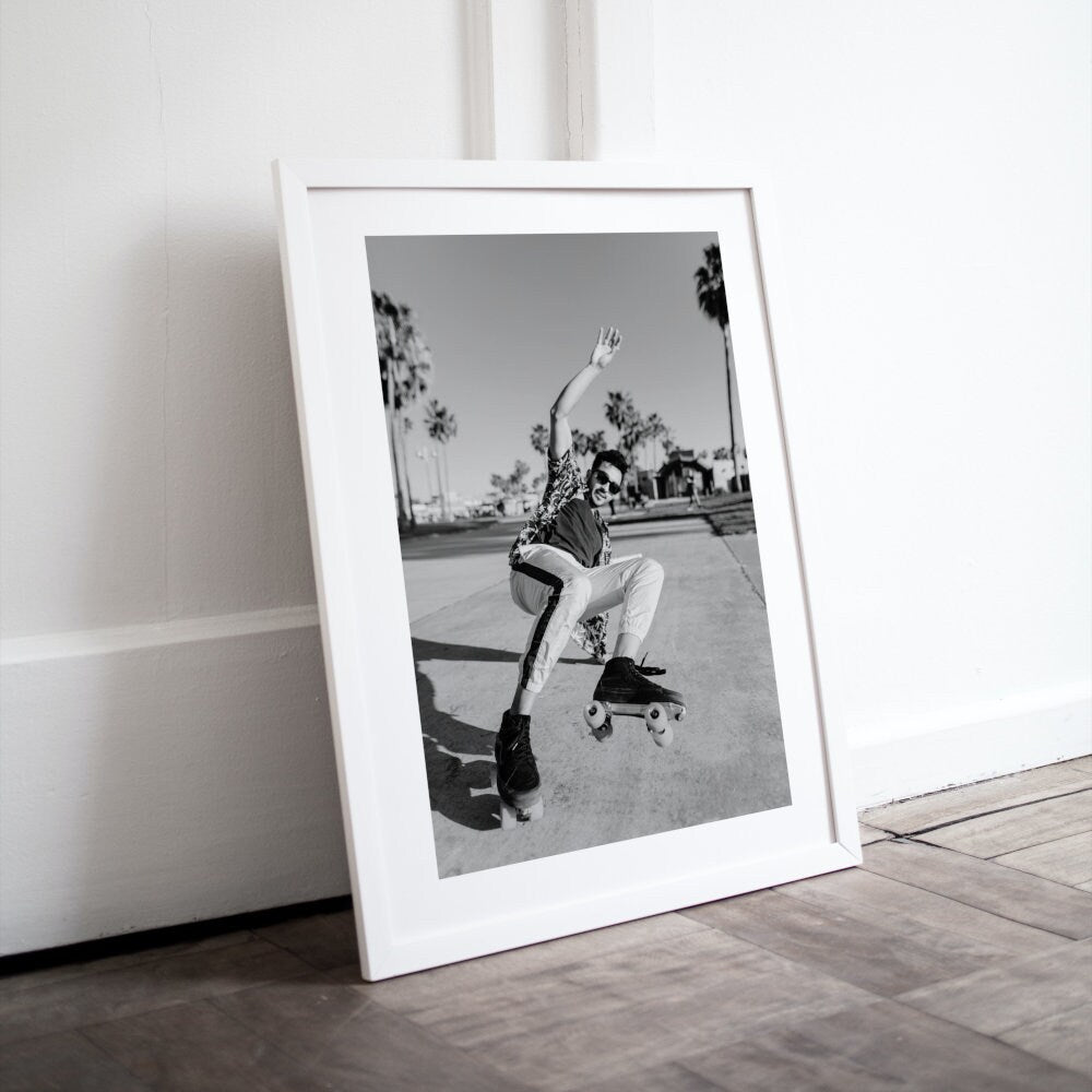 Black and White Roller Skater Poster DIGITAL ART PRINT, black & white photography, sports prints, roller skates lover, venice beach poster