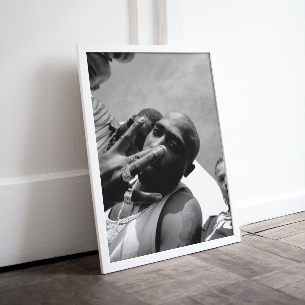 Black and White Tupac Poster DIGITAL ART PRINT, Hypebeast Poster, Urban street style wall art, old school hip hop, rapper poster, 2pac print